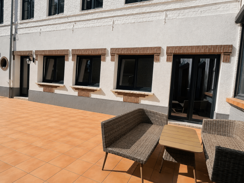 Fenêtre et porte-fenêtre WIŚNIOWSKI PRIMO Classic 70 gris anthracite près de Landas